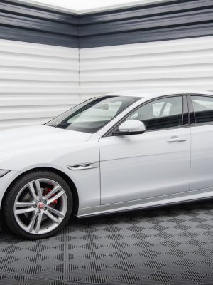 Jaguar Xf X250 (facelift) - Lâminas para embaladeiras | JA-XE-1-RSPORT-SD1G | Produto Maxton Design distribuído por Unicartuning.