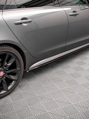 Jaguar Xf R-Sport Mk2 - Lâminas para embaladeiras | JA-XF-2-RSPORT-SD1G | Produto Maxton Design distribuído por Unicartuning.