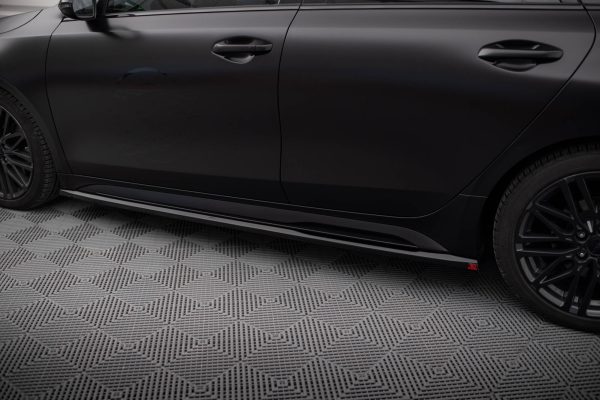 Kia Ceed GT Mk3 - Lâminas para embaladeiras | KI-CE-3F-PRO-GT-SD1G | Produto Maxton Design distribuído por Unicartuning.