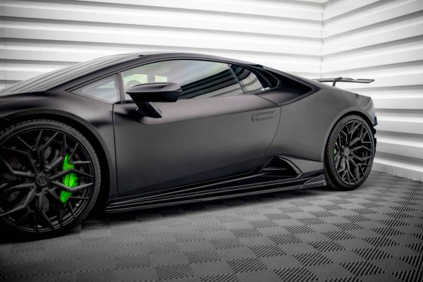 Lamborghini Urus Mk1 - Lâminas para embaladeiras | LA-HU-EVO-1-SD1G | Produto Maxton Design distribuído por Unicartuning. Lamborghini Urus Mk1 - Lâminas para embaladeiras | LA-HU-EVO-1-SD1G | Produto Maxton Design distribuído por Unicartuning.
