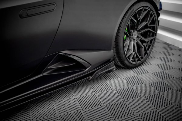 Lamborghini Urus Mk1 - Lâminas para embaladeiras | LA-HU-EVO-1-SD1G | Produto Maxton Design distribuído por Unicartuning. Lamborghini Urus Mk1 - Lâminas para embaladeiras | LA-HU-EVO-1-SD1G | Produto Maxton Design distribuído por Unicartuning.