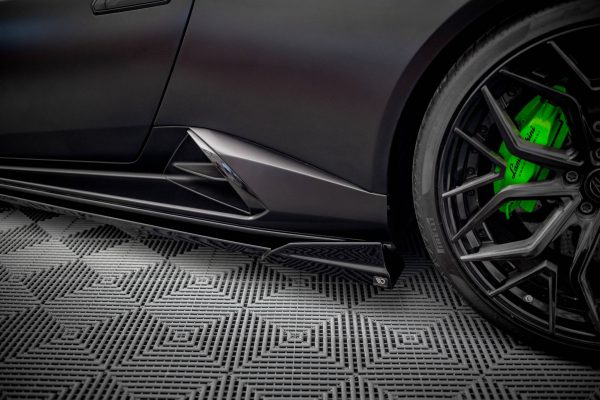 Lamborghini Urus Mk1 - Lâminas para embaladeiras | LA-HU-EVO-1-SD1G | Produto Maxton Design distribuído por Unicartuning. Lamborghini Urus Mk1 - Lâminas para embaladeiras | LA-HU-EVO-1-SD1G | Produto Maxton Design distribuído por Unicartuning.