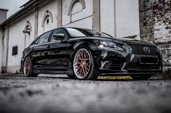 Lexus Ls Mk4 (facelift) - Lâminas para embaladeiras | LE-LS-4F-L-SD1G | Produto Maxton Design distribuído por Unicartuning. Lexus Ls Mk4 (facelift) - Lâminas para embaladeiras | LE-LS-4F-L-SD1G | Produto Maxton Design distribuído por Unicartuning.