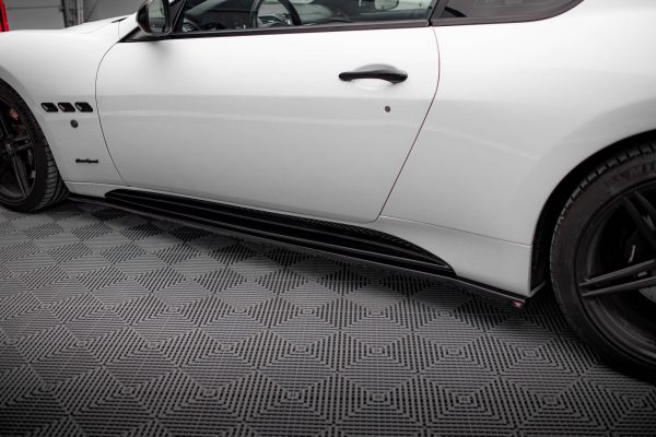 Maserati Levante Mk1 - Lâminas para embaladeiras | MS-GT-1-S-SD1G | Produto Maxton Design distribuído por Unicartuning. Maserati Levante Mk1 - Lâminas para embaladeiras | MS-GT-1-S-SD1G | Produto Maxton Design distribuído por Unicartuning.