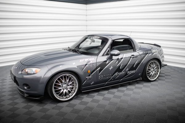 Mazda Mx-5 Nd (mk4) - Lâminas para embaladeiras | MA-MX5-3-SD1G | Produto Maxton Design distribuído por Unicartuning. Mazda Mx-5 Nd (mk4) - Lâminas para embaladeiras | MA-MX5-3-SD1G | Produto Maxton Design distribuído por Unicartuning.