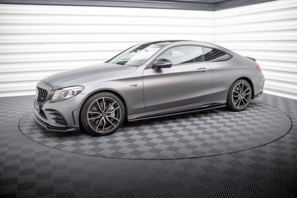 Mercedes-AMG C43 Coupé C205 (facelift) - Lâminas para embaladeiras | ME-C-205F-43-C-SD1G | Produto Maxton Design distribuído por Unicartuning. Mercedes-AMG C43 Coupé C205 (facelift) - Lâminas para embaladeiras | ME-C-205F-43-C-SD1G | Produto Maxton Design distribuído por Unicartuning.