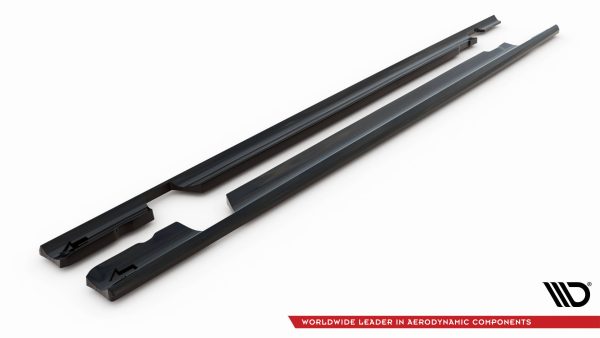 Mercedes-AMG C63 Sedan / Estate W205 (facelift) - Lâminas para embaladeiras | ME-C-205F-63-SD1G | Produto Maxton Design distribuído por Unicartuning.