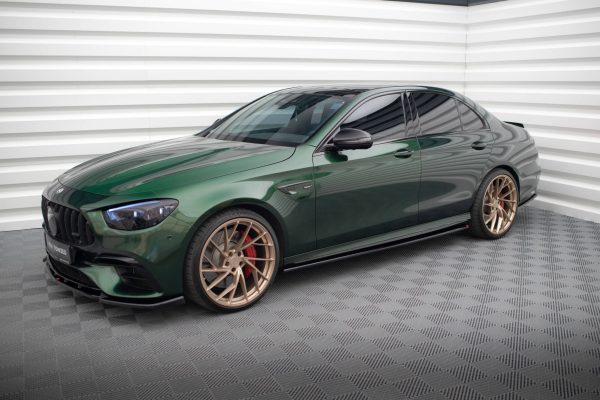 Mercedes-AMG E63 W213 (facelift) - Lâminas para embaladeiras | ME-E-213F-63-SD1G | Produto Maxton Design distribuído por Unicartuning.
