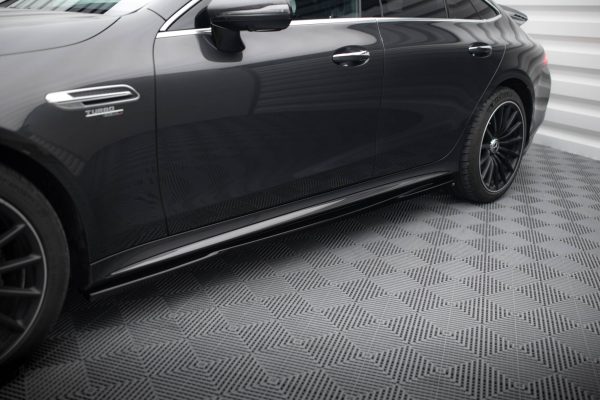 Mercedes-AMG GT 53 4 Door Coupé - Lâminas para embaladeiras | ME-GT-4D-53-SD1G | Produto Maxton Design distribuído por Unicartuning. Mercedes-AMG GT 53 4 Door Coupé - Lâminas para embaladeiras | ME-GT-4D-53-SD1G | Produto Maxton Design distribuído por Unicartuning.