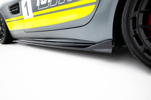 Mercedes-AMG GT C C190 (facelift) - Lâminas para embaladeiras | ME-AMG-GTC-1F-SD1G | Produto Maxton Design distribuído por Unicartuning. Mercedes-AMG GT C C190 (facelift) - Lâminas para embaladeiras | ME-AMG-GTC-1F-SD1G | Produto Maxton Design distribuído por Unicartuning.