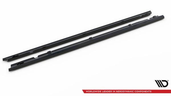 Mercedes-Benz C AMG-line W205 (facelift) - Lâminas para embaladeiras | ME-C-205F-AMGLINE-C-SD1G | Produto Maxton Design distribuído por Unicartuning. Mercedes-Benz C AMG-line W205 (facelift) - Lâminas para embaladeiras | ME-C-205F-AMGLINE-C-SD1G | Produto Maxton Design distribuído por Unicartuning.