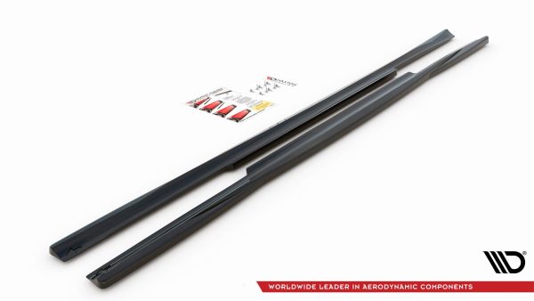Mercedes-Benz C W205 - Lâminas para embaladeiras | ME-C-205-SD1G | Produto Maxton Design distribuído por Unicartuning.