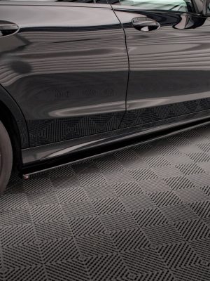 Mercedes-Benz C AMG-line Sedan / Estate W205 (facelift) / S205 (facelift) - Lâminas para embaladeiras | ME-C-205F-AMGLINE-SD1G | Produto Maxton Design distribuído por Unicartuning.