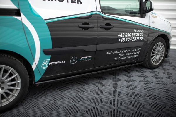 Mercedes-Benz Citan W415 - Lâminas para embaladeiras | ME-CI-1-SD1G | Produto Maxton Design distribuído por Unicartuning. Mercedes-Benz Citan W415 - Lâminas para embaladeiras | ME-CI-1-SD1G | Produto Maxton Design distribuído por Unicartuning.