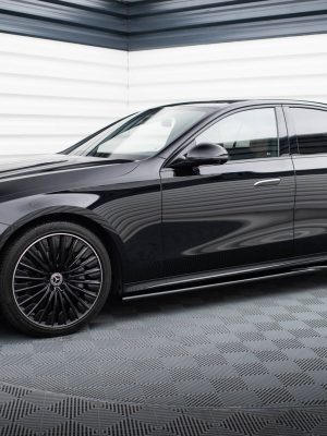 Mercedes-Benz E AMG-line W214 - Lâminas para embaladeiras | ME-E-214-AMGLINE-SD1G | Produto Maxton Design distribuído por Unicartuning. Mercedes-Benz E AMG-line W214 - Lâminas para embaladeiras | ME-E-214-AMGLINE-SD1G | Produto Maxton Design distribuído por Unicartuning.