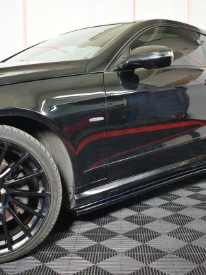 Mercedes-Benz E 55 AMG W211 - Lâminas para embaladeiras | ME-E-207-AMGLINE-C-SD1G | Produto Maxton Design distribuído por Unicartuning. Mercedes-Benz E 55 AMG W211 - Lâminas para embaladeiras | ME-E-207-AMGLINE-C-SD1G | Produto Maxton Design distribuído por Unicartuning.