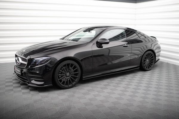 Mercedes-Benz E43 AMG / AMG-line Sedan / Estate W213 / S213 - Lâminas para embaladeiras | ME-E-213-AMGLINE-C-SD1G | Produto Maxton Design distribuído por Unicartuning. Mercedes-Benz E43 AMG / AMG-line Sedan / Estate W213 / S213 - Lâminas para embaladeiras | ME-E-213-AMGLINE-C-SD1G | Produto Maxton Design distribuído por Unicartuning.