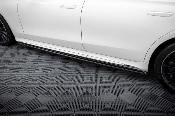 Mercedes-Benz S AMG-line W223 - Lâminas para embaladeiras | ME-S-223-AMGLINE-SD2G | Produto Maxton Design distribuído por Unicartuning. Mercedes-Benz S AMG-line W223 - Lâminas para embaladeiras | ME-S-223-AMGLINE-SD2G | Produto Maxton Design distribuído por Unicartuning.