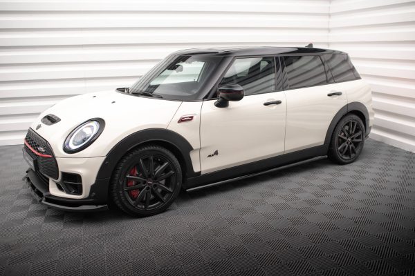 Mini Cooper Clubman John Cooper Works F54 - Lâminas para embaladeiras | MC-CM-2F-JCW-SD1G | Produto Maxton Design distribuído por Unicartuning. Mini Cooper Clubman John Cooper Works F54 - Lâminas para embaladeiras | MC-CM-2F-JCW-SD1G | Produto Maxton Design distribuído por Unicartuning.