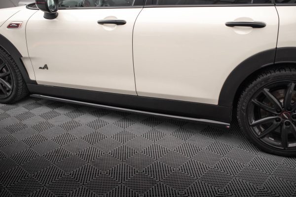 Mini Cooper Clubman John Cooper Works F54 - Lâminas para embaladeiras | MC-CM-2F-JCW-SD1G | Produto Maxton Design distribuído por Unicartuning. Mini Cooper Clubman John Cooper Works F54 - Lâminas para embaladeiras | MC-CM-2F-JCW-SD1G | Produto Maxton Design distribuído por Unicartuning.