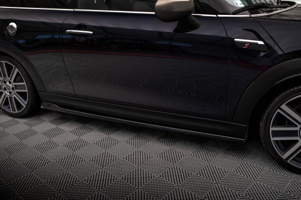 Mercedes-Benz E63 AMG Estate/sedan S213/w213 - Lâminas para embaladeiras | MC-S-3F-56-JCW-SD1G | Produto Maxton Design distribuído por Unicartuning.