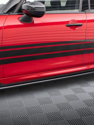 Mini Cooper Clubman John Cooper Works F54 - Lâminas para embaladeiras | MC-3F-56-JCW-5D-SD1G | Produto Maxton Design distribuído por Unicartuning.