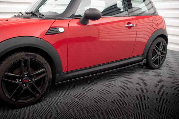 Mini R53 Cooper S JCW - Lâminas para embaladeiras | MC-ONE-2-SD1G | Produto Maxton Design distribuído por Unicartuning. Mini R53 Cooper S JCW - Lâminas para embaladeiras | MC-ONE-2-SD1G | Produto Maxton Design distribuído por Unicartuning.