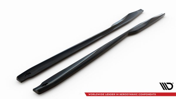 Nissan Qashqai (pre-facelift) - Lâminas para embaladeiras | NI-GTR-4F3-SD1G | Produto Maxton Design distribuído por Unicartuning.