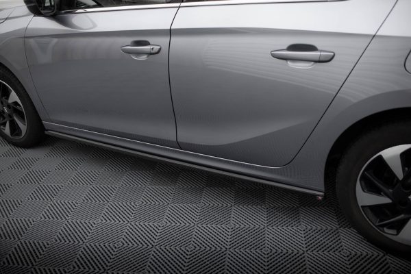 Opel Corsa F ( Mk6) - Lâminas para embaladeiras | OP-CO-F-SD1G | Produto Maxton Design distribuído por Unicartuning. Opel Corsa F ( Mk6) - Lâminas para embaladeiras | OP-CO-F-SD1G | Produto Maxton Design distribuído por Unicartuning.
