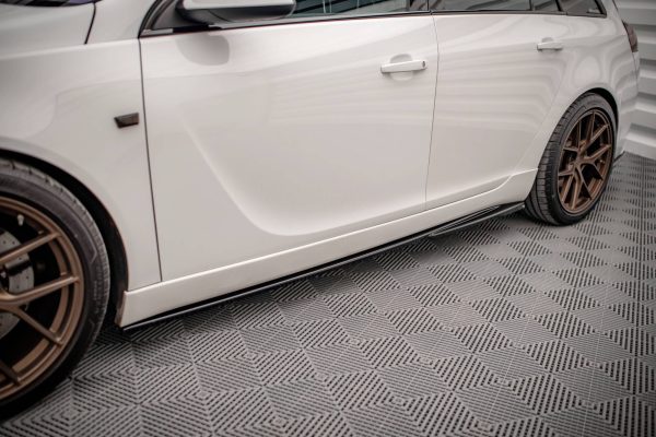Opel Insignia OPC Mk1 - Lâminas para embaladeiras | OP-IS-1F-OPC-SD1G | Produto Maxton Design distribuído por Unicartuning. Opel Insignia OPC Mk1 - Lâminas para embaladeiras | OP-IS-1F-OPC-SD1G | Produto Maxton Design distribuído por Unicartuning.