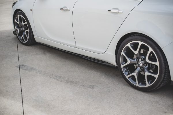 Opel Insignia OPC Mk1 - Lâminas para embaladeiras | OP-IS-1F-OPC-SD1G | Produto Maxton Design distribuído por Unicartuning. Opel Insignia OPC Mk1 - Lâminas para embaladeiras | OP-IS-1F-OPC-SD1G | Produto Maxton Design distribuído por Unicartuning.