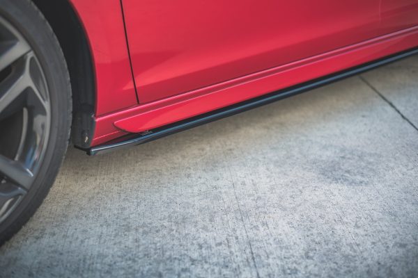Peugeot 308 SW Mk2 (facelift) - Lâminas para embaladeiras | PE-308-2F-GT-SD1G | Produto Maxton Design distribuído por Unicartuning.