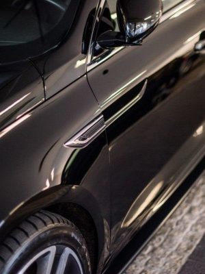 Rolls Royce Cullinan - Lâminas para embaladeiras | RE-TA-1-SD1G | Produto Maxton Design distribuído por Unicartuning. Rolls Royce Cullinan - Lâminas para embaladeiras | RE-TA-1-SD1G | Produto Maxton Design distribuído por Unicartuning.