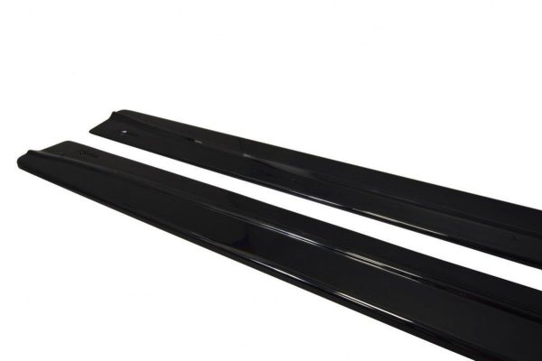 Rolls Royce Cullinan - Lâminas para embaladeiras | RE-TA-1-SD1G | Produto Maxton Design distribuído por Unicartuning. Rolls Royce Cullinan - Lâminas para embaladeiras | RE-TA-1-SD1G | Produto Maxton Design distribuído por Unicartuning.