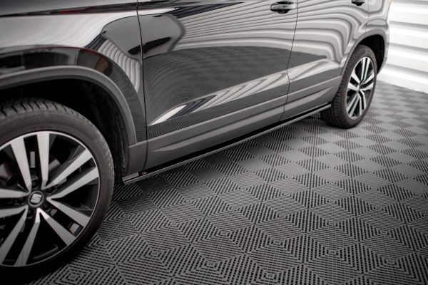 Seat Exeo ST - Lâminas para embaladeiras | SE-AT-1-SD1G | Produto Maxton Design distribuído por Unicartuning. Seat Exeo ST - Lâminas para embaladeiras | SE-AT-1-SD1G | Produto Maxton Design distribuído por Unicartuning.