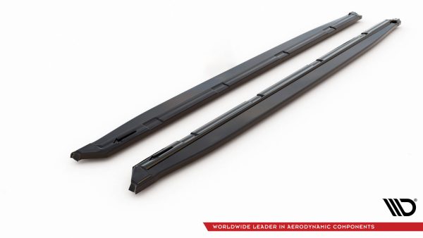 Skoda Octavia Mk2 - Lâminas para embaladeiras | SK-KO-1-SL-SD2G | Produto Maxton Design distribuído por Unicartuning. Skoda Octavia Mk2 - Lâminas para embaladeiras | SK-KO-1-SL-SD2G | Produto Maxton Design distribuído por Unicartuning.