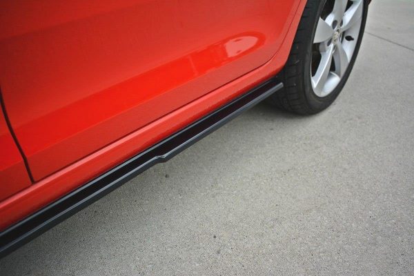 Skoda Scala - Lâminas para embaladeiras | SK-RA-1-SB-SD1G | Produto Maxton Design distribuído por Unicartuning. Skoda Scala - Lâminas para embaladeiras | SK-RA-1-SB-SD1G | Produto Maxton Design distribuído por Unicartuning.