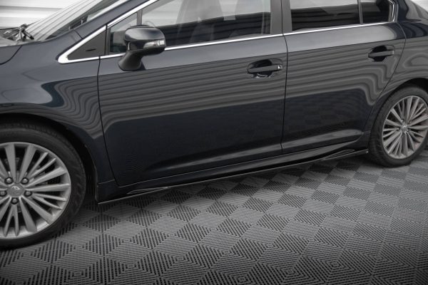 Toyota Avensis Sedan Mk3 (facelift) - Lâminas para embaladeiras | TO-AV-3F2-SD1G | Produto Maxton Design distribuído por Unicartuning. Toyota Avensis Sedan Mk3 (facelift) - Lâminas para embaladeiras | TO-AV-3F2-SD1G | Produto Maxton Design distribuído por Unicartuning.