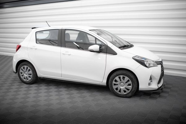Toyota Yaris Mk3 (facelift) - Lâminas para embaladeiras | TO-YA-3F2-SD1G | Produto Maxton Design distribuído por Unicartuning. Toyota Yaris Mk3 (facelift) - Lâminas para embaladeiras | TO-YA-3F2-SD1G | Produto Maxton Design distribuído por Unicartuning.