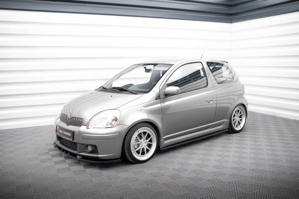 Toyota Yaris Mk3 (facelift) - Lâminas para embaladeiras | TO-YA-1F-TS-SD1G | Produto Maxton Design distribuído por Unicartuning. Toyota Yaris Mk3 (facelift) - Lâminas para embaladeiras | TO-YA-1F-TS-SD1G | Produto Maxton Design distribuído por Unicartuning.