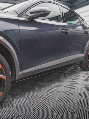 Cupra Formentor Mk1 (facelift) - Lâminas para Embaladeiras V.1 | CU-FO-1-SD1G | Produto Maxton Design distribuído por Unicartuning.