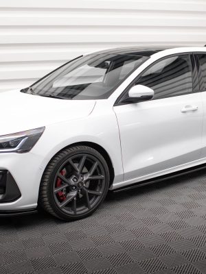 Ford Focus ST / ST-line Mk4 - Lâminas para Embaladeiras V.1 | FO-FO-4-STLINE-SD1G | Produto Maxton Design distribuído por Unicartuning. Ford Focus ST / ST-line Mk4 - Lâminas para Embaladeiras V.1 | FO-FO-4-STLINE-SD1G | Produto Maxton Design distribuído por Unicartuning.