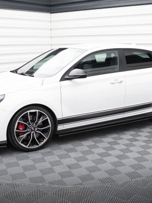 Hyundai I30 N Mk3 - Lâminas para Embaladeiras V.1 | HY-I30-3-N-SD1G | Produto Maxton Design distribuído por Unicartuning. Hyundai I30 N Mk3 - Lâminas para Embaladeiras V.1 | HY-I30-3-N-SD1G | Produto Maxton Design distribuído por Unicartuning.