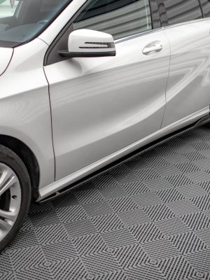 Mercedes-Benz Classe A W176 - Lâminas para Embaladeiras V.1 | ME-A-176-SD1G | Produto Maxton Design distribuído por Unicartuning. Mercedes-Benz Classe A W176 - Lâminas para Embaladeiras V.1 | ME-A-176-SD1G | Produto Maxton Design distribuído por Unicartuning.