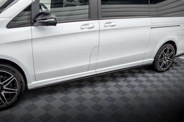 Mercedes-Benz V-class W447 - Lâminas para Embaladeiras V.1 | ME-V-447F-AMGLINE-XL-SD1A+B+CG | Produto Maxton Design distribuído por Unicartuning. Mercedes-Benz V-class W447 - Lâminas para Embaladeiras V.1 | ME-V-447F-AMGLINE-XL-SD1A+B+CG | Produto Maxton Design distribuído por Unicartuning.