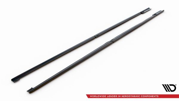 Mercedes-Benz V-class W447 - Lâminas para Embaladeiras V.1 | ME-V-447F-AMGLINE-XL-SD1A+B+CG | Produto Maxton Design distribuído por Unicartuning. Mercedes-Benz V-class W447 - Lâminas para Embaladeiras V.1 | ME-V-447F-AMGLINE-XL-SD1A+B+CG | Produto Maxton Design distribuído por Unicartuning.