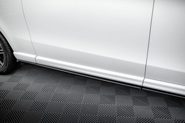 Mercedes-Benz V-class W447 - Lâminas para Embaladeiras V.1 | ME-V-447F-AMGLINE-XL-SD1A+B+CG | Produto Maxton Design distribuído por Unicartuning. Mercedes-Benz V-class W447 - Lâminas para Embaladeiras V.1 | ME-V-447F-AMGLINE-XL-SD1A+B+CG | Produto Maxton Design distribuído por Unicartuning.