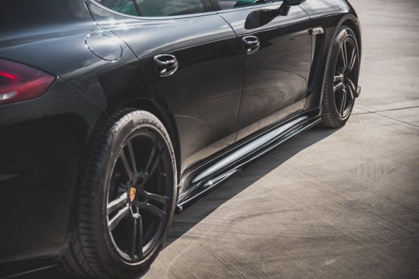 Porsche Panamera Turbo 970 (facelift) - Lâminas para Embaladeiras V.1 | PO-PA-970-T-SD1G | Produto Maxton Design distribuído por Unicartuning. Porsche Panamera Turbo 970 (facelift) - Lâminas para Embaladeiras V.1 | PO-PA-970-T-SD1G | Produto Maxton Design distribuído por Unicartuning.
