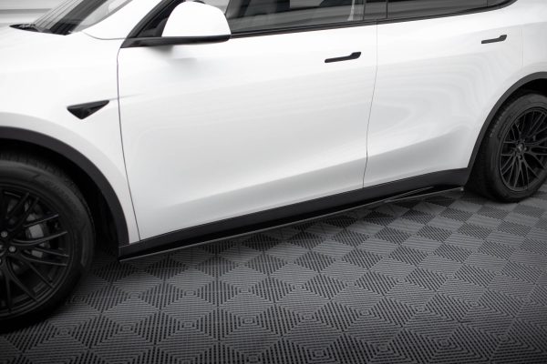 Tesla Model Y - Lâminas para Embaladeiras V.1 | TE-MODELY-1-SD1G | Produto Maxton Design distribuído por Unicartuning. Tesla Model Y - Lâminas para Embaladeiras V.1 | TE-MODELY-1-SD1G | Produto Maxton Design distribuído por Unicartuning.