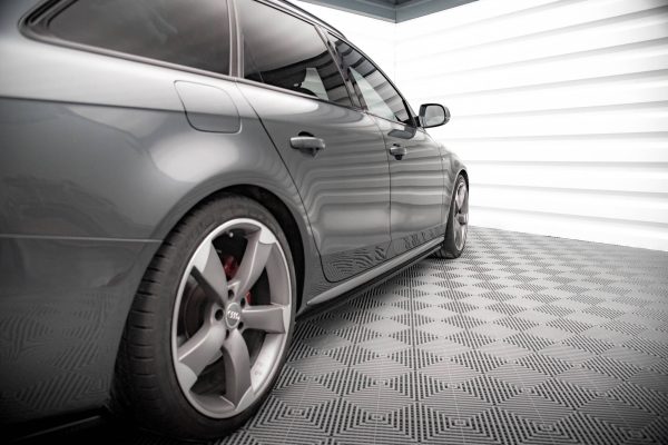 Audi A4 / A4 S-Line / S4 B8 - Lâminas para Embaladeiras V.2 | AU-A4-B8F-SLINE-SD1G | Produto Maxton Design distribuído por Unicartuning. Audi A4 / A4 S-Line / S4 B8 - Lâminas para Embaladeiras V.2 | AU-A4-B8F-SLINE-SD1G | Produto Maxton Design distribuído por Unicartuning.
